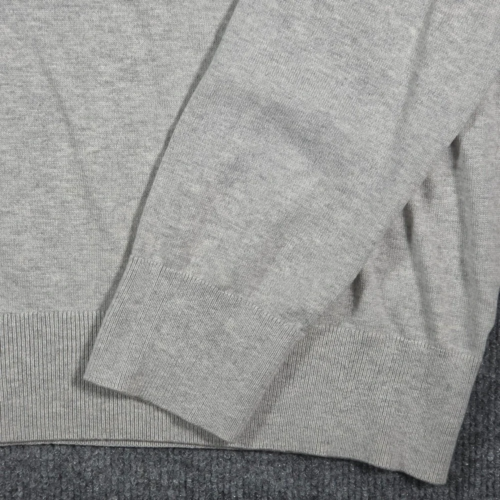 Banana Republic Mens MT Gray Luxury Blend Silk Cotton Cashmere V-Neck Sweater